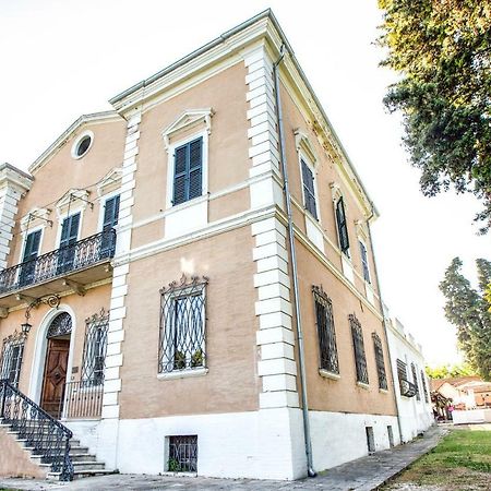 Tenuta Villa Colle Sereno 몬테마르치아노 외부 사진