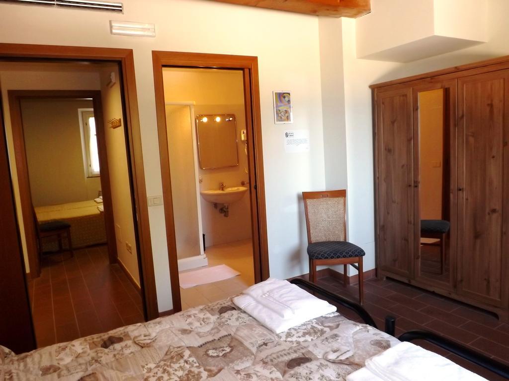 Tenuta Villa Colle Sereno 몬테마르치아노 외부 사진